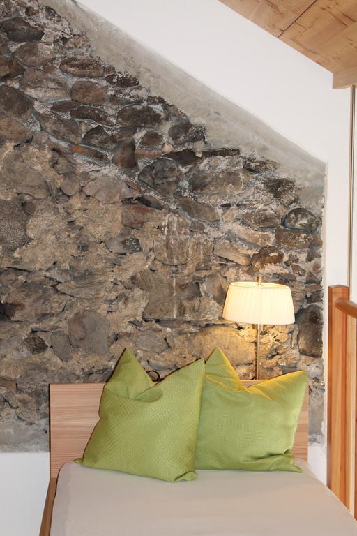Gasthof Zum Goldenen Loewen Nauders Room photo